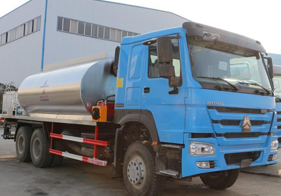 6x4 336hp 10m3 Bitumen Sprayer truck