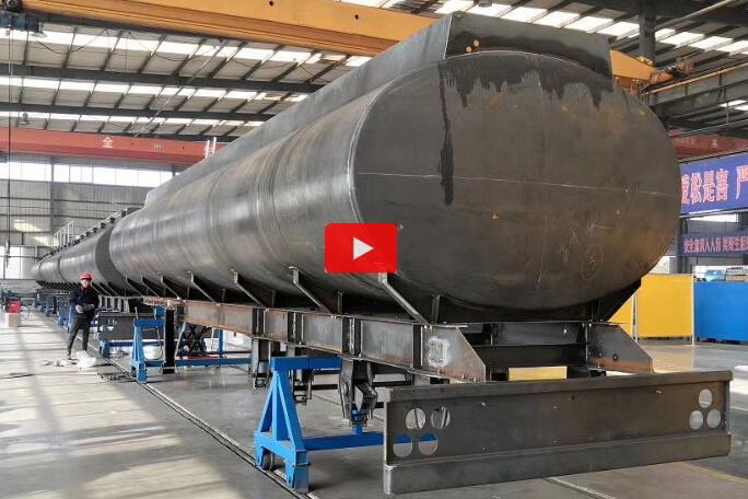 Steel fuel tank trailer workshop